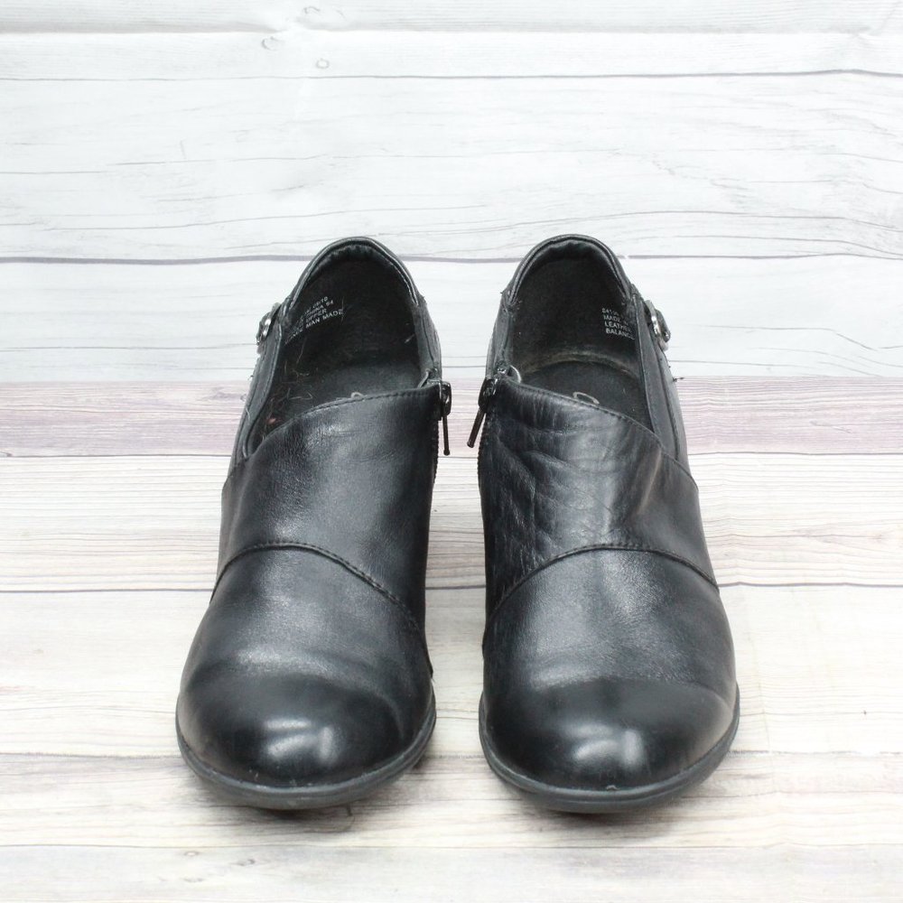 CLARKS Bendables Black Leather Side Zipper Ankle Heeled Shoes Size 8.5 M - Picture 5 of 9